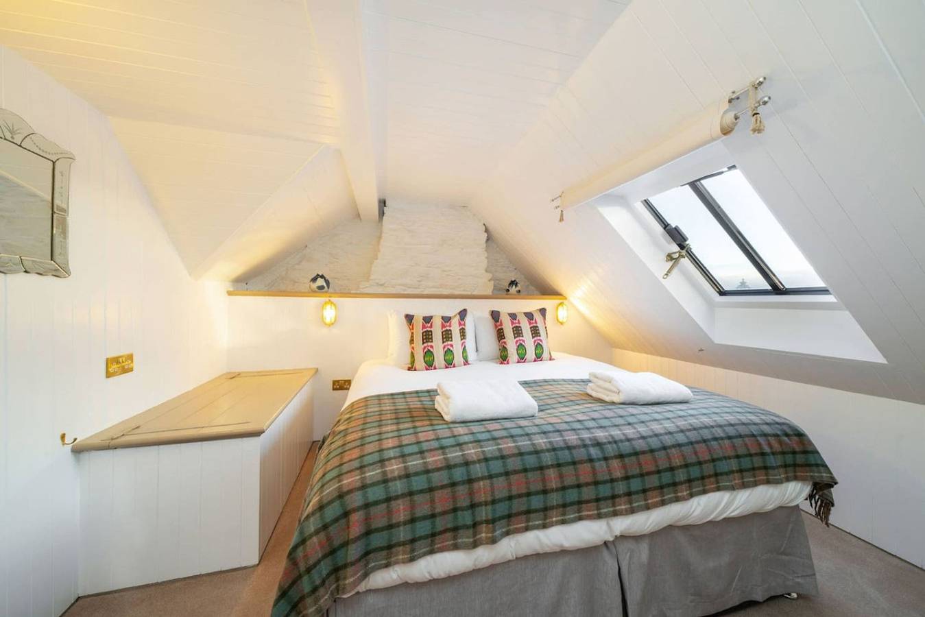 Entire apartment, Barometer Cottage in Broughty Ferry, Dundee in Dundee, Angus