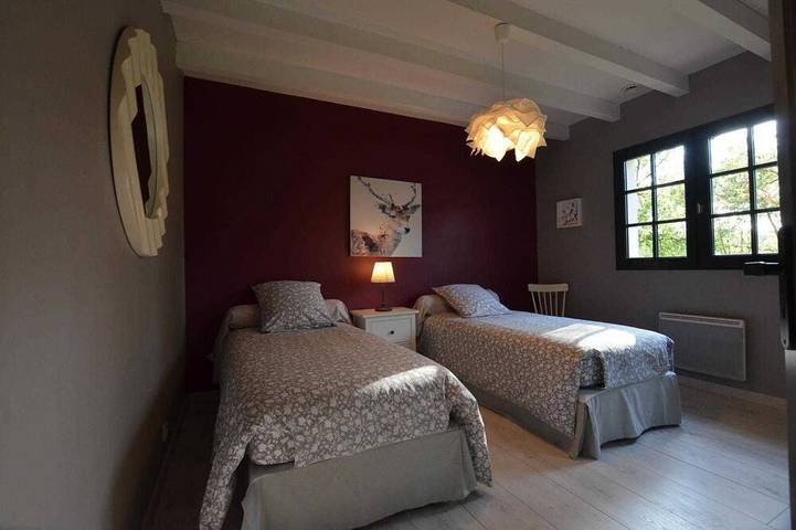Location de vacances pour 6 personnes, avec jardin et piscine, animaux acceptés à Puycelsi - 3