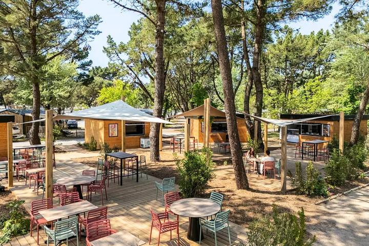 Mobil home pour 4 personnes, avec terrasse et piscine à La Barre-de-Monts - 3