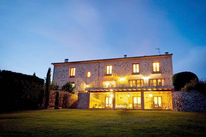 Casa rural para 3 personas, con Terraza además de Jardín y Vistas en Navalonguilla - 2