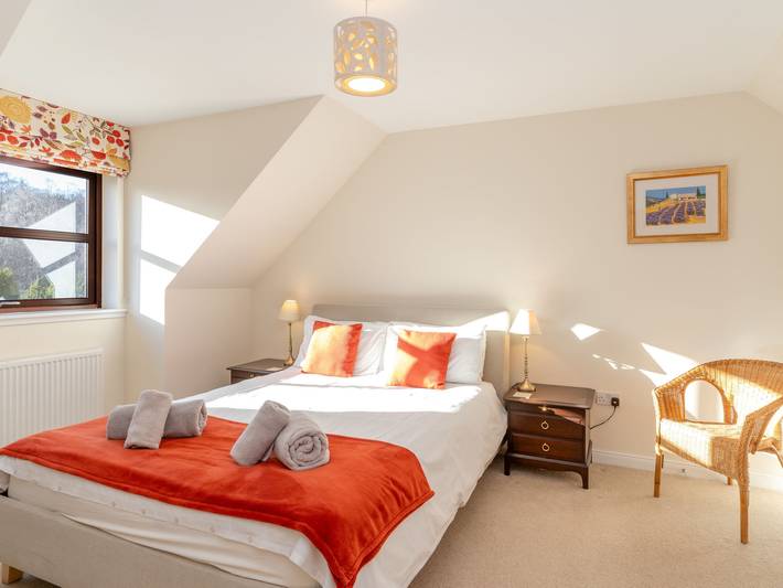 Location de vacances pour 8 personnes, avec terrasse et jardin à Aviemore - 4