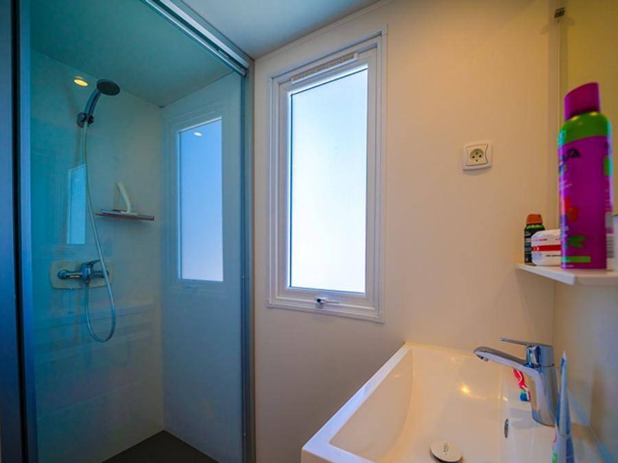 Camping Mas des Roses - Mobilhome 2 personas - Cottage 1bed 2 pers in Vic-la-Gardiole, Côte d'Améthyste