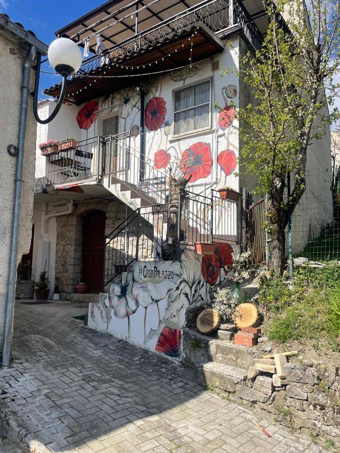 Gîte pour 4 personnes, avec Balcon ainsi que Jardin et Vue à Civitanova del Sannio