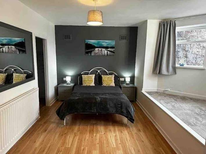 Holiday rental for 8 people, with Terrace and Garden as well as View in Colwyn Bay