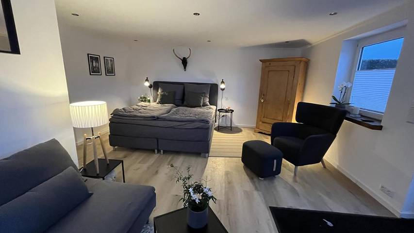 Ferienwohnung für 2 Personen, mit Terrasse und Sauna sowie Ausblick in Pelm
