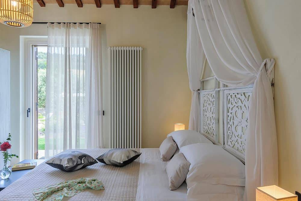 Villino Le Moie 4+2, Emma Villas in Fermo (Village), Fermo