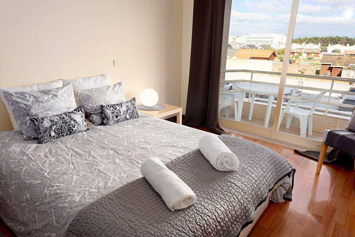 Apartamento vacacional entero, Oceanview First Line with 2 Pools 2 in Furadouro, Ovar