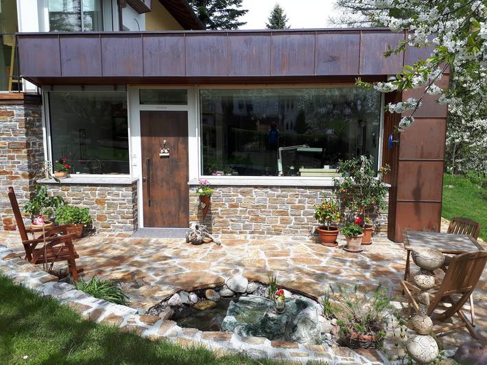 Ganze Wohnung, Ferienwohnung 'Kratzwald' mit Bergblick, privater Terrasse und Wi-Fi in Hohe Tauern, Rennweg am Katschberg