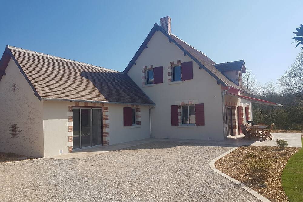 La Rotiere Lodge Du Cervolet 4-bedroom house in the Loire Valley in Fontaines-en-Sologne, Sologne