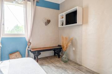 Chambre D’hôte pour 2 Personnes dans Rousson, Région d'Alès, Photo 4