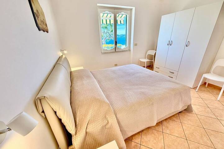 Entire apartment, Tramonto Praiano centre village in Vettica Maggiore, Praiano