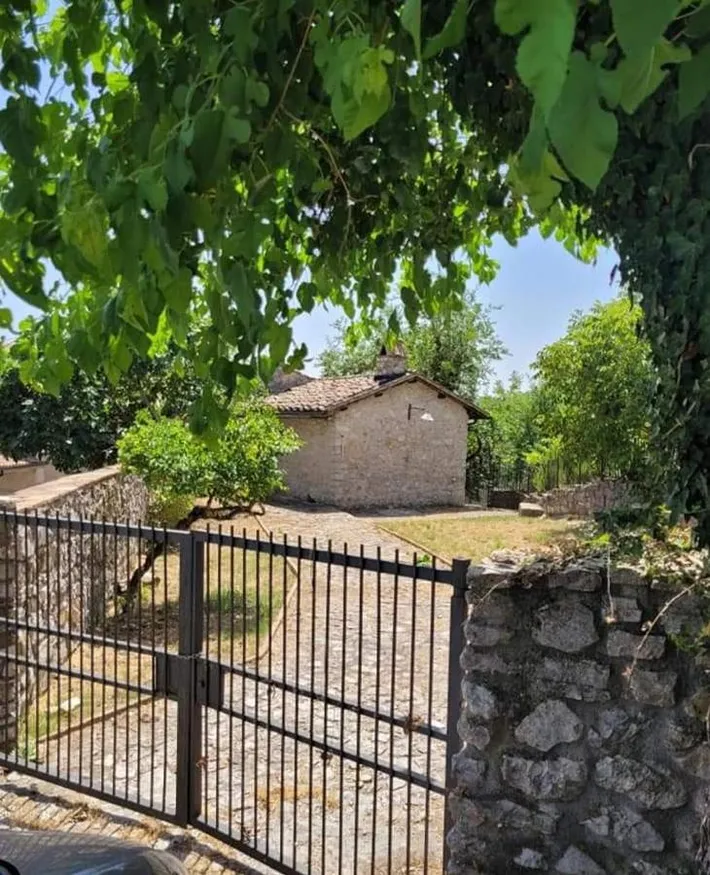 Casa rural para 5 personas, con vistas y jardín, Se admiten mascotas - 1