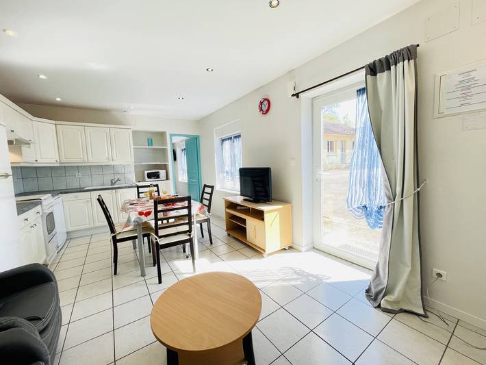 Gîte pour 2 personnes, avec jardin dans La Vôge-les-Bains - 3