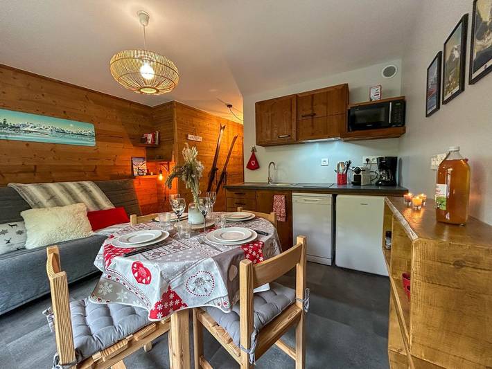Gîte pour 4 personnes, avec piscine dans La Féclaz - 4