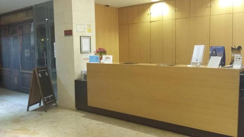 Location de vacances pour 10 personnes, animaux acceptés à Paterna - 4