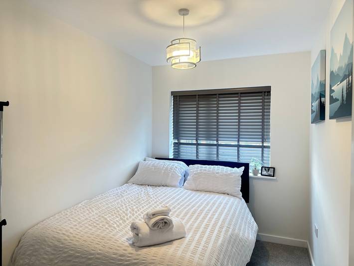 4 Bed House - Sleeps 7 - Pets - Parking - Wifi in Wolverhampton, Région de Birmingham