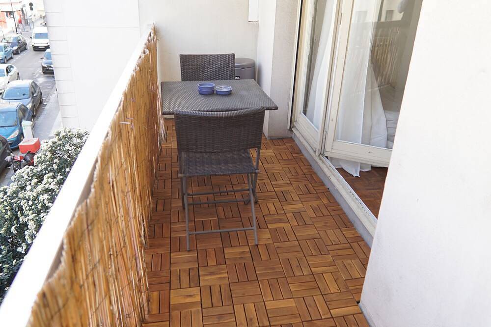 Apartamento entero, 1 Bedroom Condo in Aubervilliers in Aubervilliers, Sena-Saint Denis