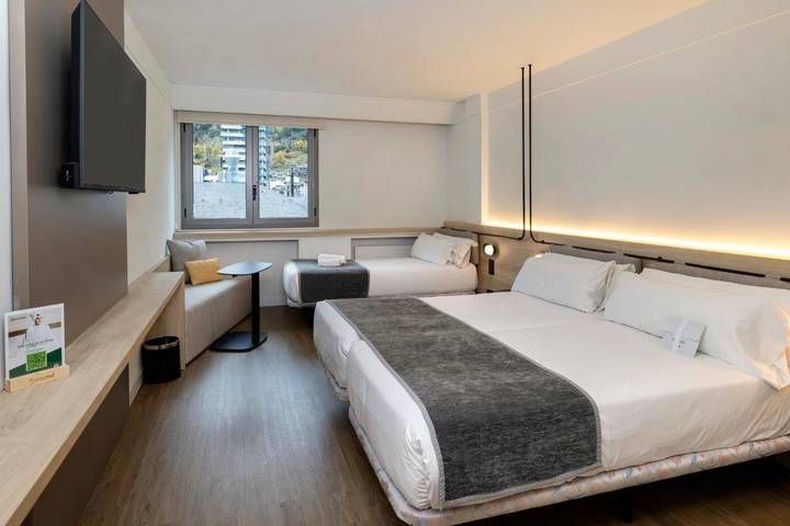 Hôtel pour 4 personnes, avec vue