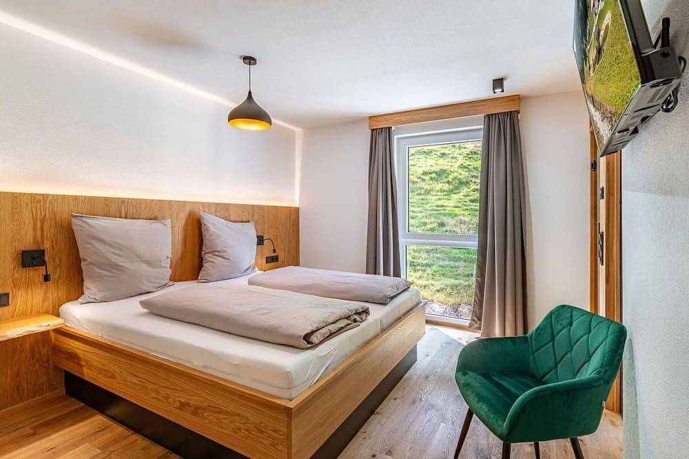 Ganze Wohnung, Schöne Wohnung für 4 Gäste mit Whirlpool, W-Lan, Tv und Innenhof in Kleinsölk, Tauern