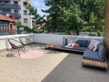 Gîte pour 4 personnes, avec terrasse et vue, animaux acceptés à Getxo