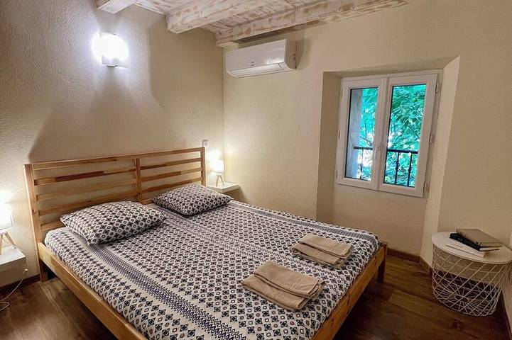 Location de vacances pour 12 personnes, avec jardin à Le Cannet-des-Maures - 2