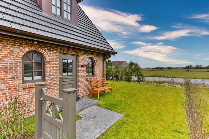 Ferienhaus für 4 Personen, mit Terrasse und Garten sowie Ausblick in Tinnum - 4