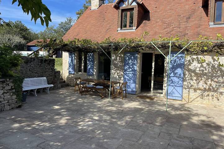 Gîte pour 8 personnes, avec Terrasse et Jardin