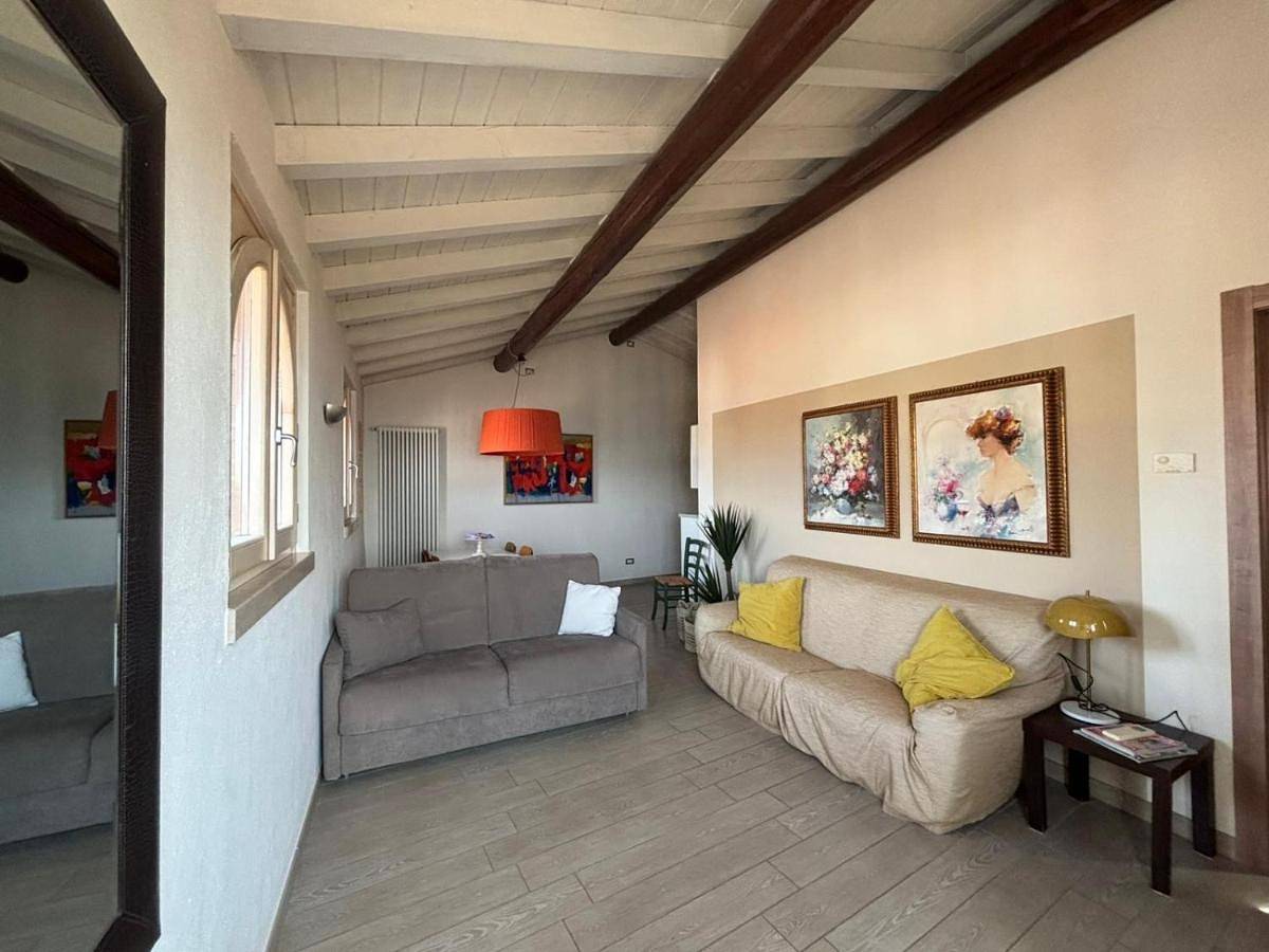 Oreste Suite in Lazise, Gardasee-Berge