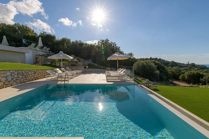 Villa mit pool für 9 Personen, mit Pool und Terrasse auf Korfu - 3