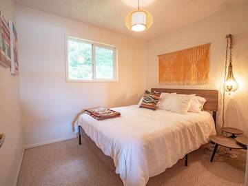 Vacation House for 6 Guests in Oregon Coast, Oregon, Picture 2