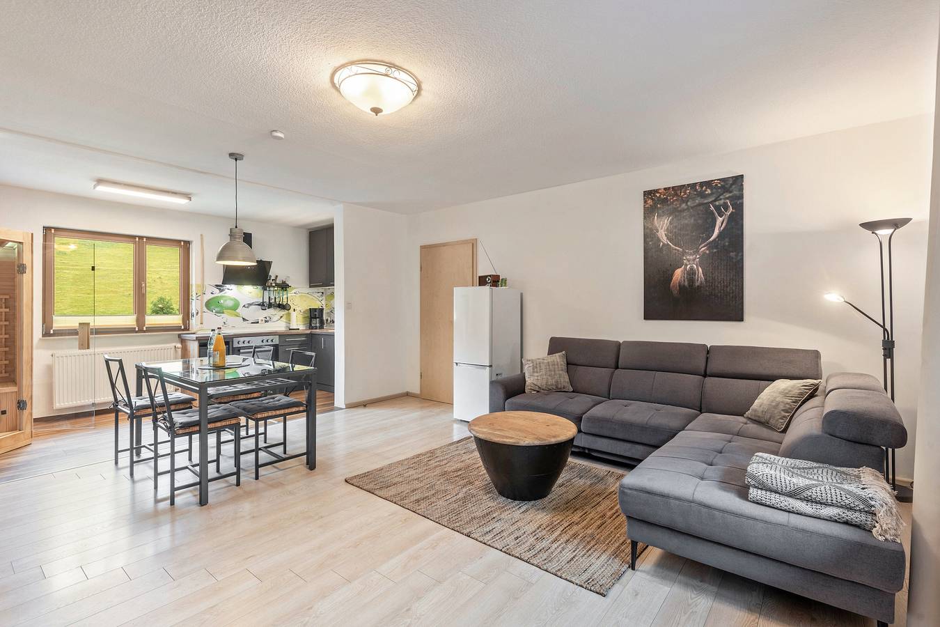 Entire apartment, Holiday Apartment "Helmenhube 2" with Sauna, Community Garden and Wi-Fi in Beerfelden, Odenwaldkreis