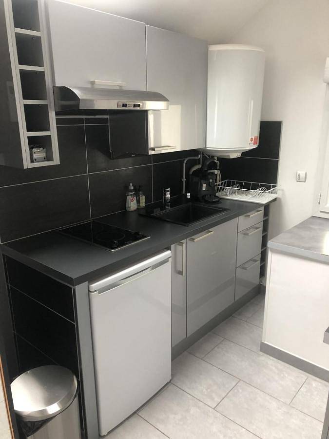 Appartement entier, Studio in Maisons-Alfort, Val-de-Marne