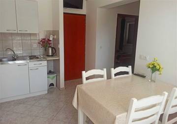 Ferienwohnung für 4 Personen, mit Balkon in Grad Šibenik
