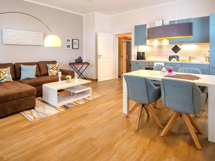 Ferienwohnung für 2 Personen, mit Balkon in Binz - 4