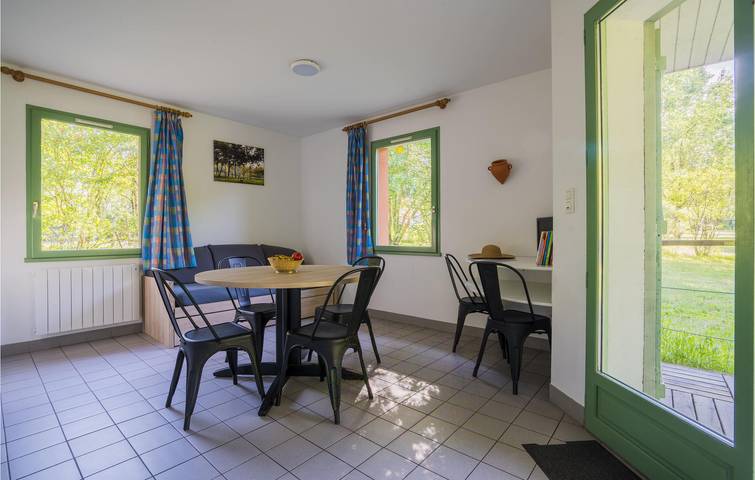 Gîte pour 6 personnes, avec piscine et terrasse dans Montrevault-sur-Èvre - 3