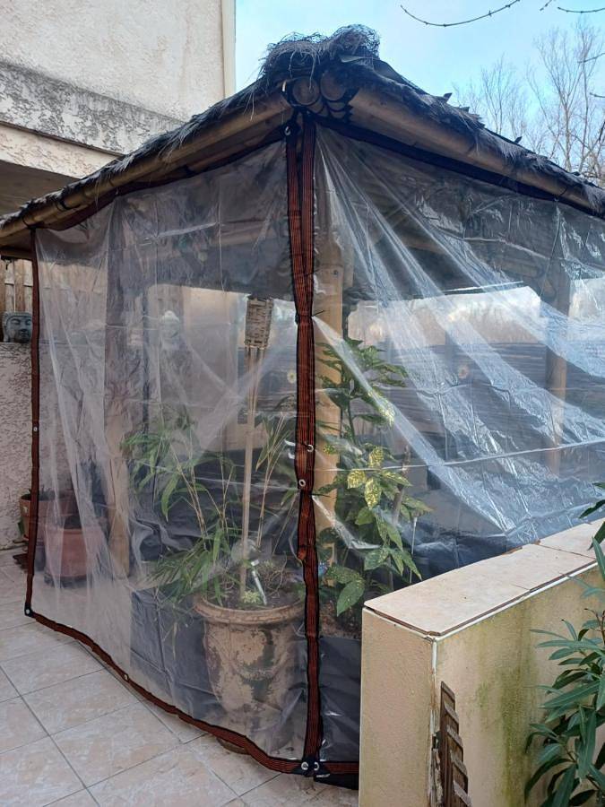 Gîte pour 2 personnes, avec terrasse ainsi que piscine et vue, animaux acceptés à Quissac - 3