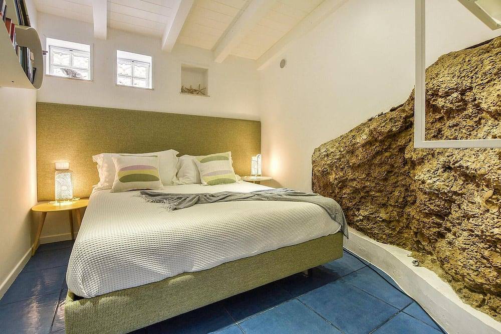 Stunning home in Trappeto with Wifi in Spiaggia Lido Casello, Trappeto
