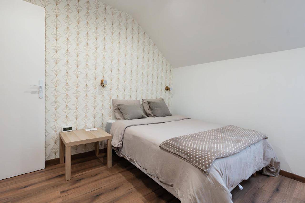 Four-Bedroom House in Nogent-sur-Oise, Oise