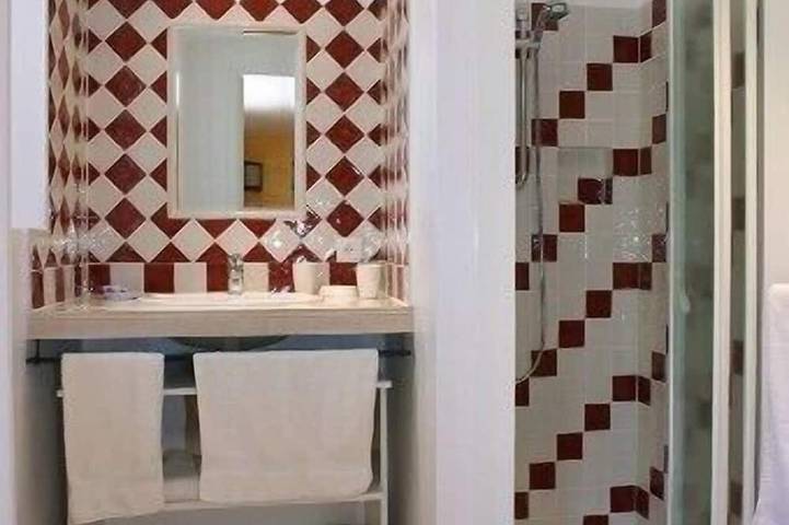 Gîte pour 4 personnes, avec jardin et piscine à Joucas - 4