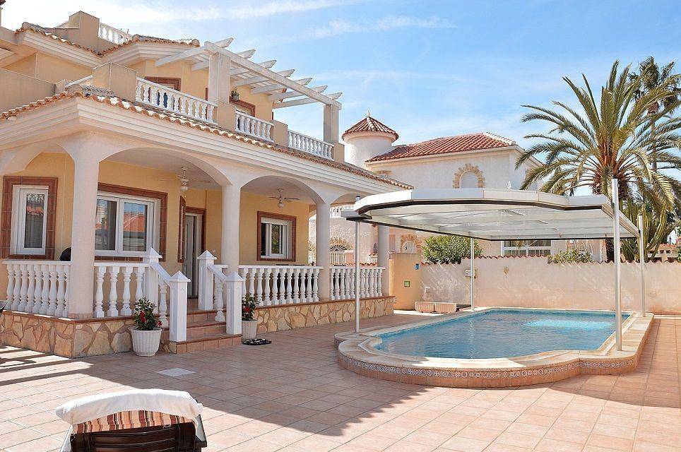 Holiday home "Villa 26" with private pool in Mar Menor, Costa Cálida
