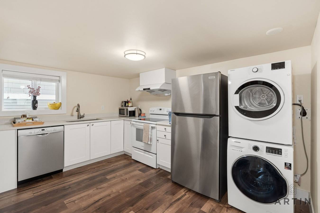 Apartamento entero, Charming 3Br Garden Suite | Mins to Ubc & Beaches in Vancouver, Columbia Británica