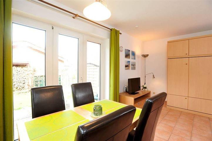 Ganze Ferienwohnung, Wohnung 2 (Id 153) in St. Peter-Bad, St. Peter-Ording