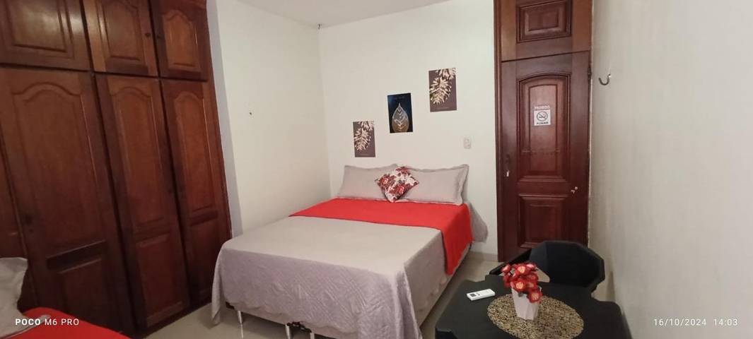 Maison d’hôte pour 2 personnes, avec vue ainsi que jardin et balcon à Belém