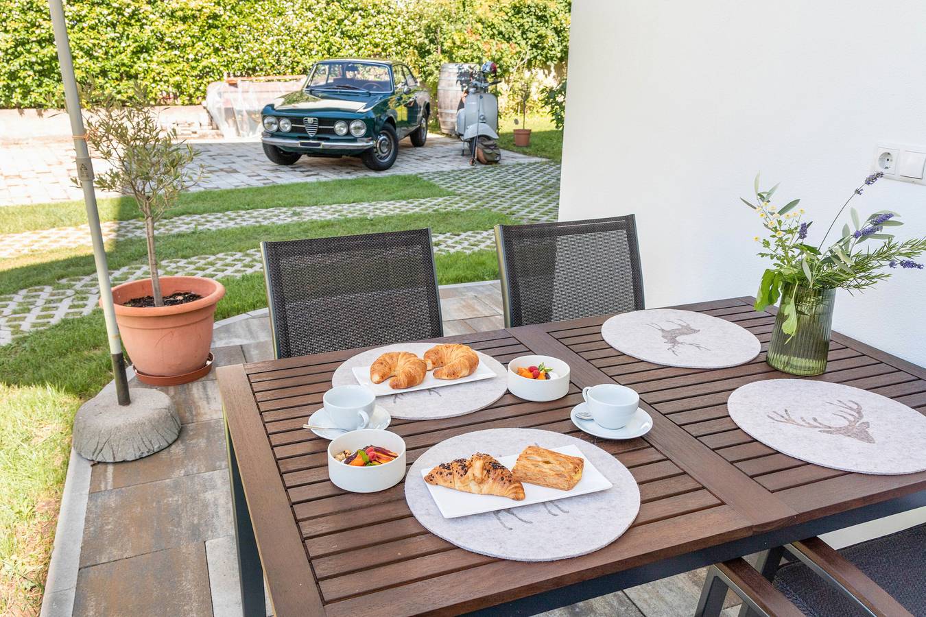 Ganze Wohnung, Ferienwohnung Berta – neu, komfortabel, mit Gartenterrasse & Bergblick in St. Martin in Passeier, Texelgruppe
