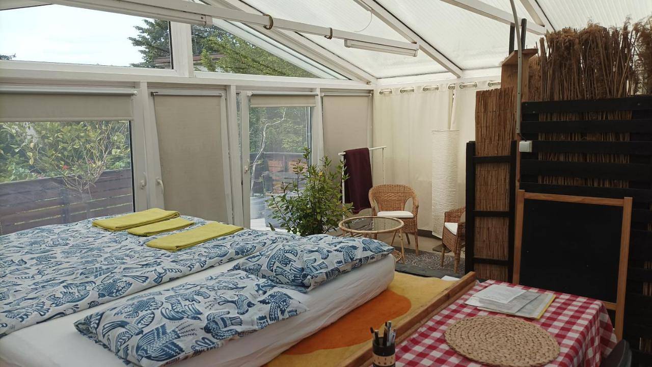 Garden Greenhouse Studio in Bratislava, Bratislava und Umgebung