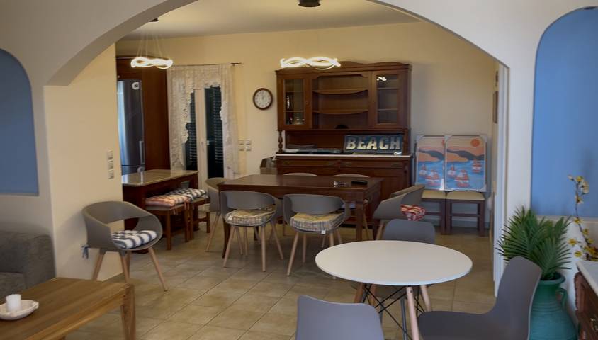 Casa vacanza per 6 persone, con giardino ad Ios