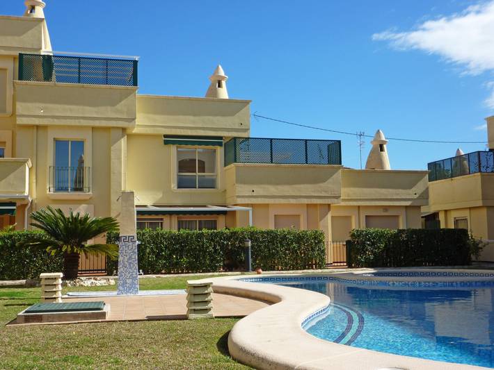 Vacation rental for 4 people, with Terrace and Yard as well as Children pool in El Palmar