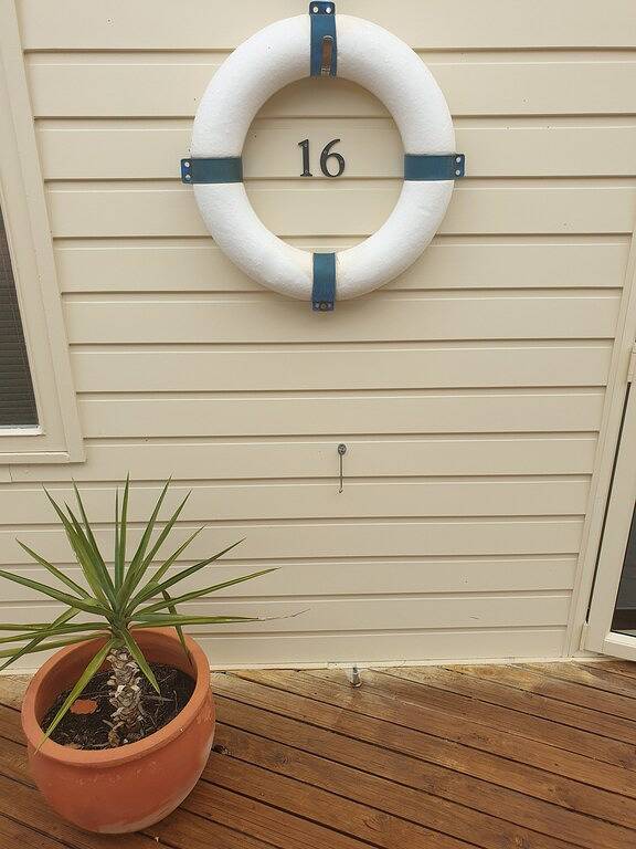 Sammy's Retreat Beach Holiday House in Stansbury, Yorke Peninsula Council