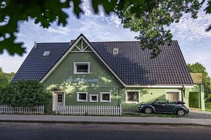 Ferienhaus für 8 Personen, mit Balkon