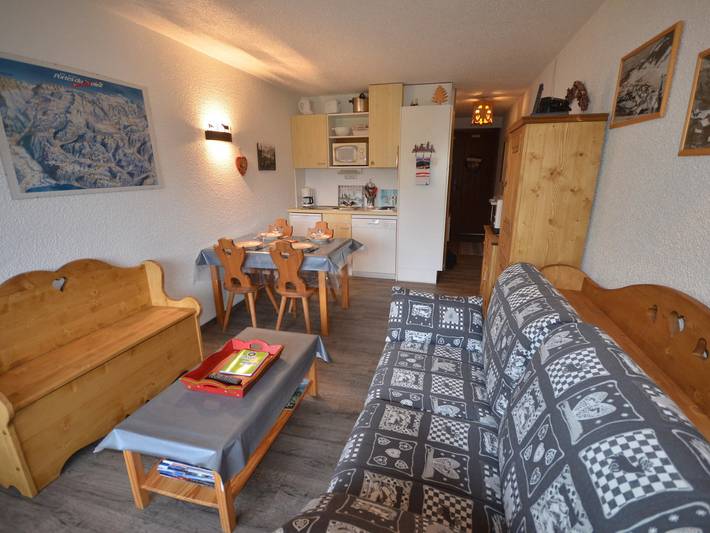 Studio entier, Studio cosy aux Gets - À deux pas des pistes et du centre, 2/4 couchages, balcon, parking inclus in Les Gets, Les Portes du Soleil